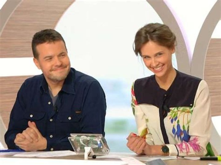 Ali Baddou Et Sa Nouvelle Compagne