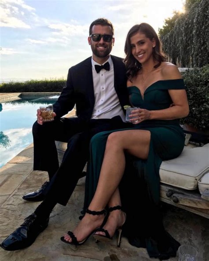 Angie Lassman Bio | Age, Wiki, Net worth, Height, Ethnicity, FIANCE, Relationship|