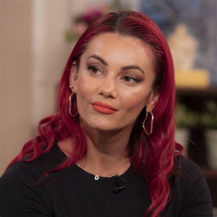 Dianne Buswell Net Worth and Earnings