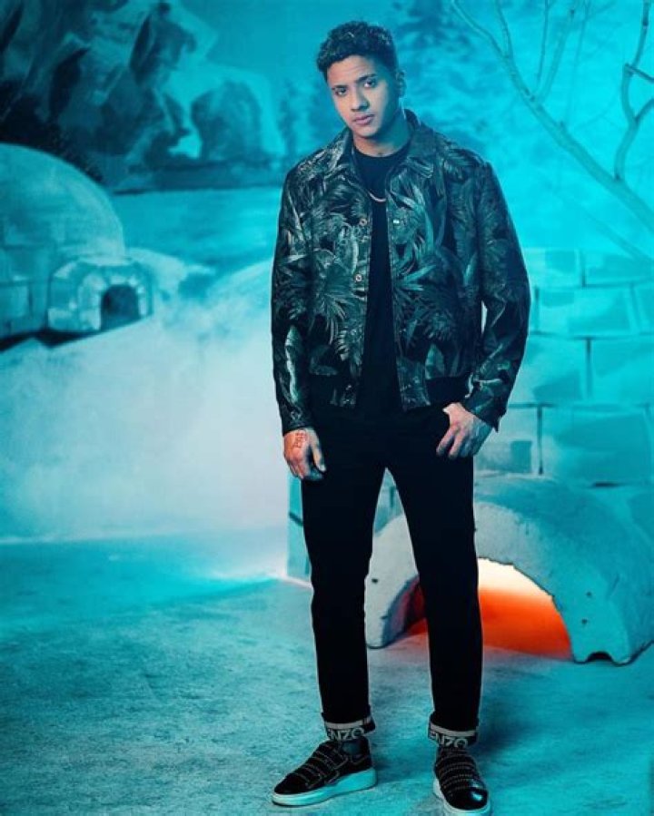 Divan Sotelo Age | Wiki, Net worth, Bio, Height, Girlfriend