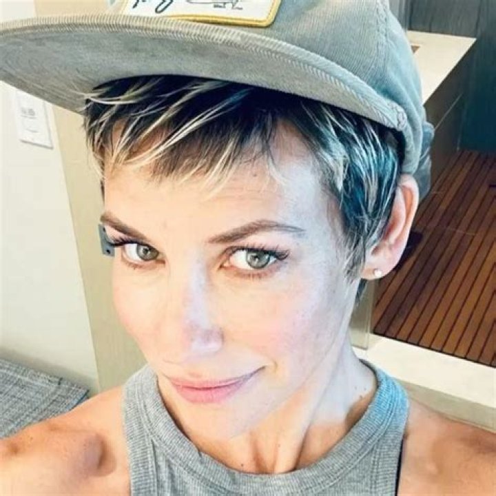 Evangeline Lilly Biography, Age, Height, Family, Husband & Net Worth