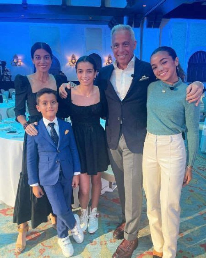 Geoffrey Zakarian Net Worth, Age, Wife, Ex-wife Heather Karaman, Gay, Kids 2022