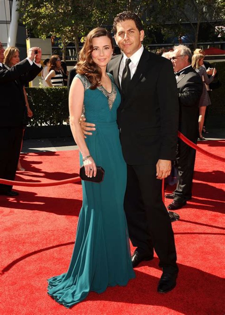 How long were Linda Cardellini and Jason Segel together?