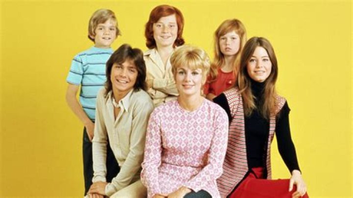 Is anyone from The Partridge Family still alive? (Celebrity Interview)