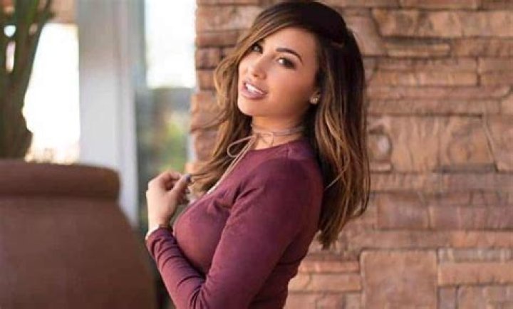 Know Ana Cheri Net worth, Salary, Age in Wiki type Biography. 2022