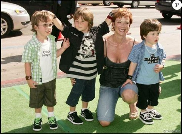 Lauren Holly Bio, Net Worth, Husband, Jim Carrey, Francis Greco, Kids, Designated Survivor, DS Season 3, NCIS, Dumb and Dumber, Plastic Surgery, Age