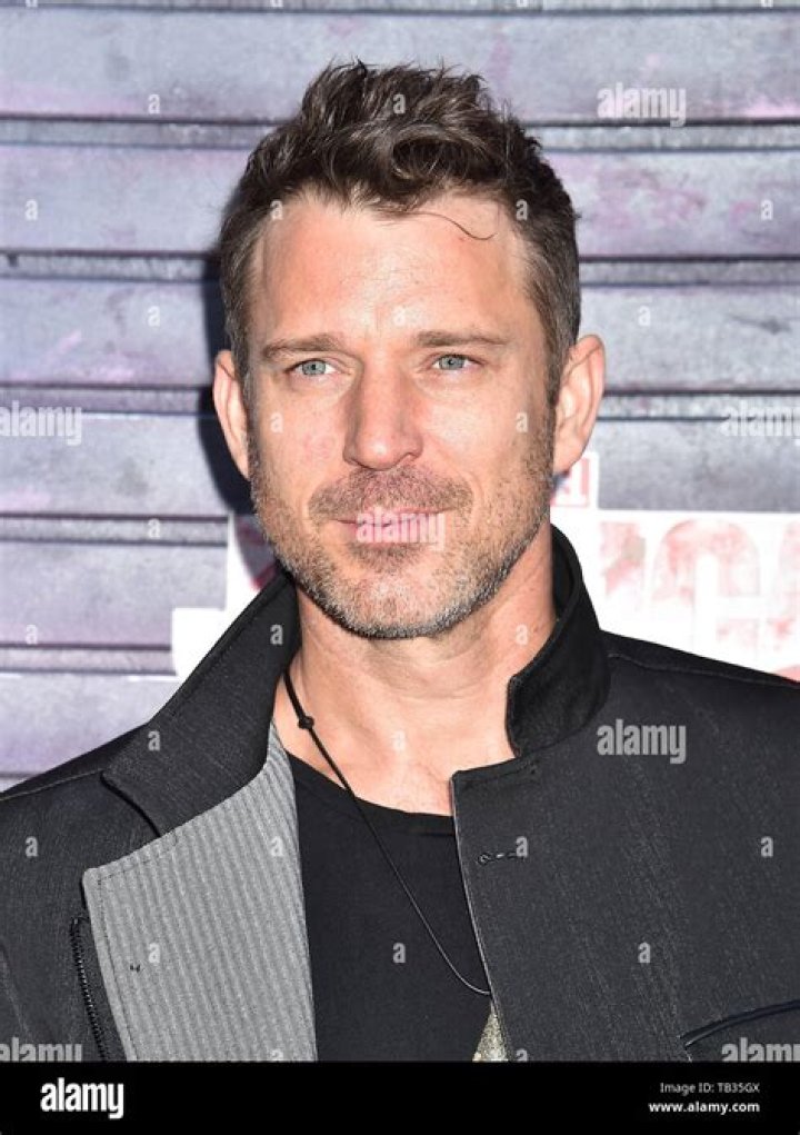 Wil Traval – Celebsgraphy